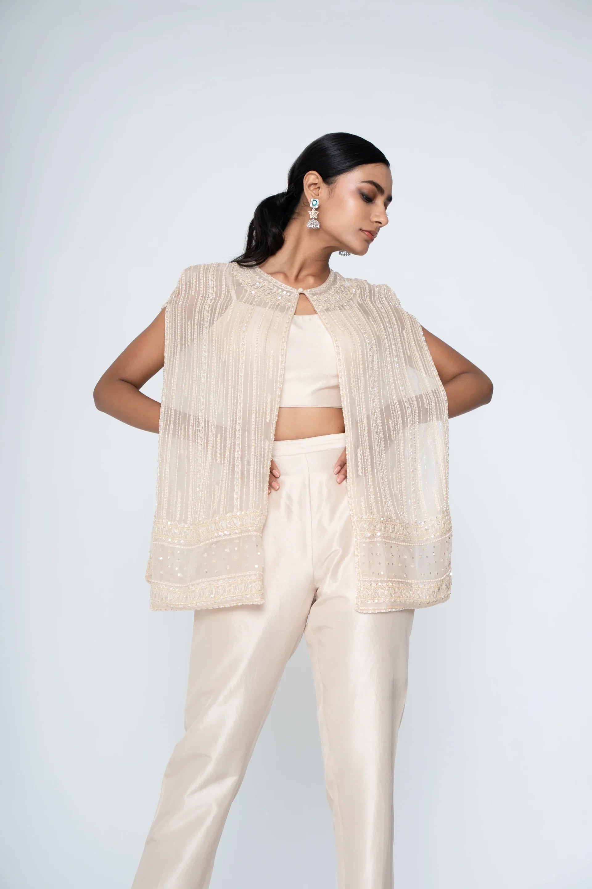 Short Cape Set - Saisha