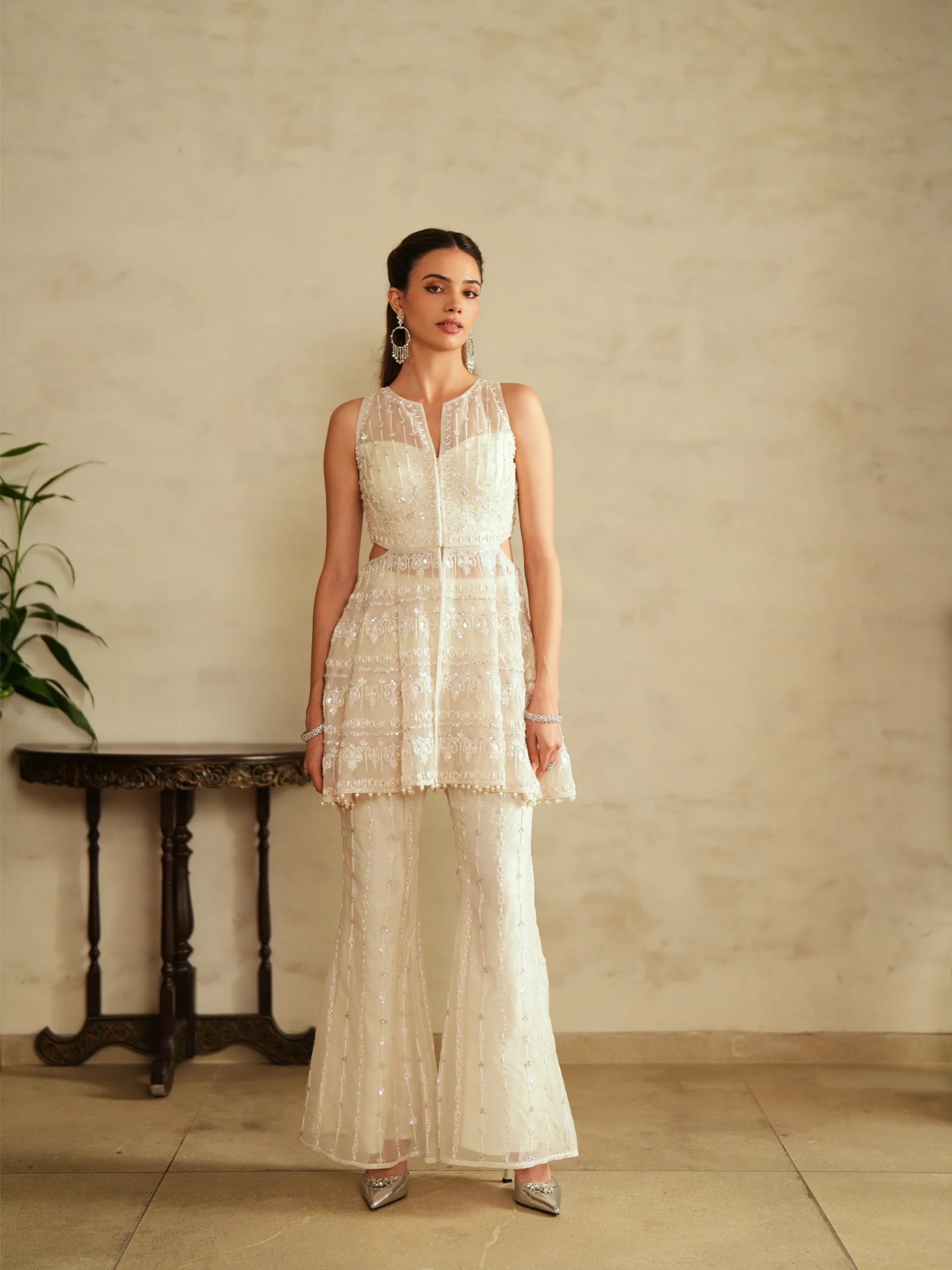 Halterneck Top And Bell Bottom Set - Saisha