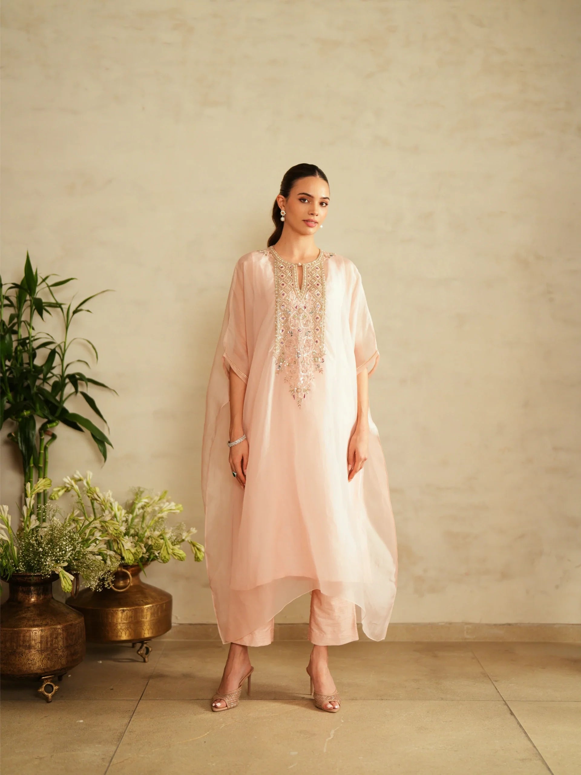 Kaftan With Inner And Straight Pants - Saisha