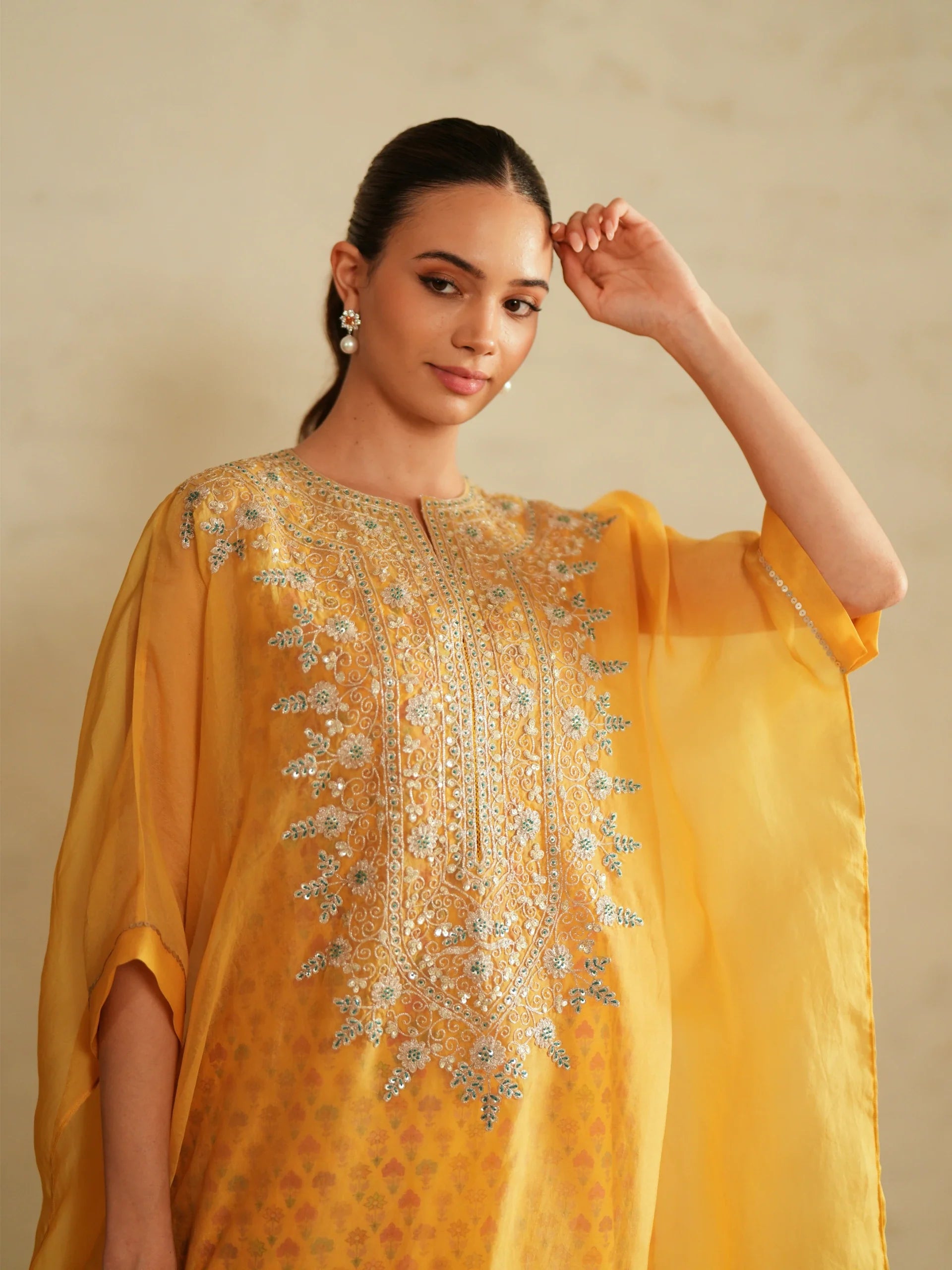 Kaftan With Printed Inner And Straight Pants - Saisha