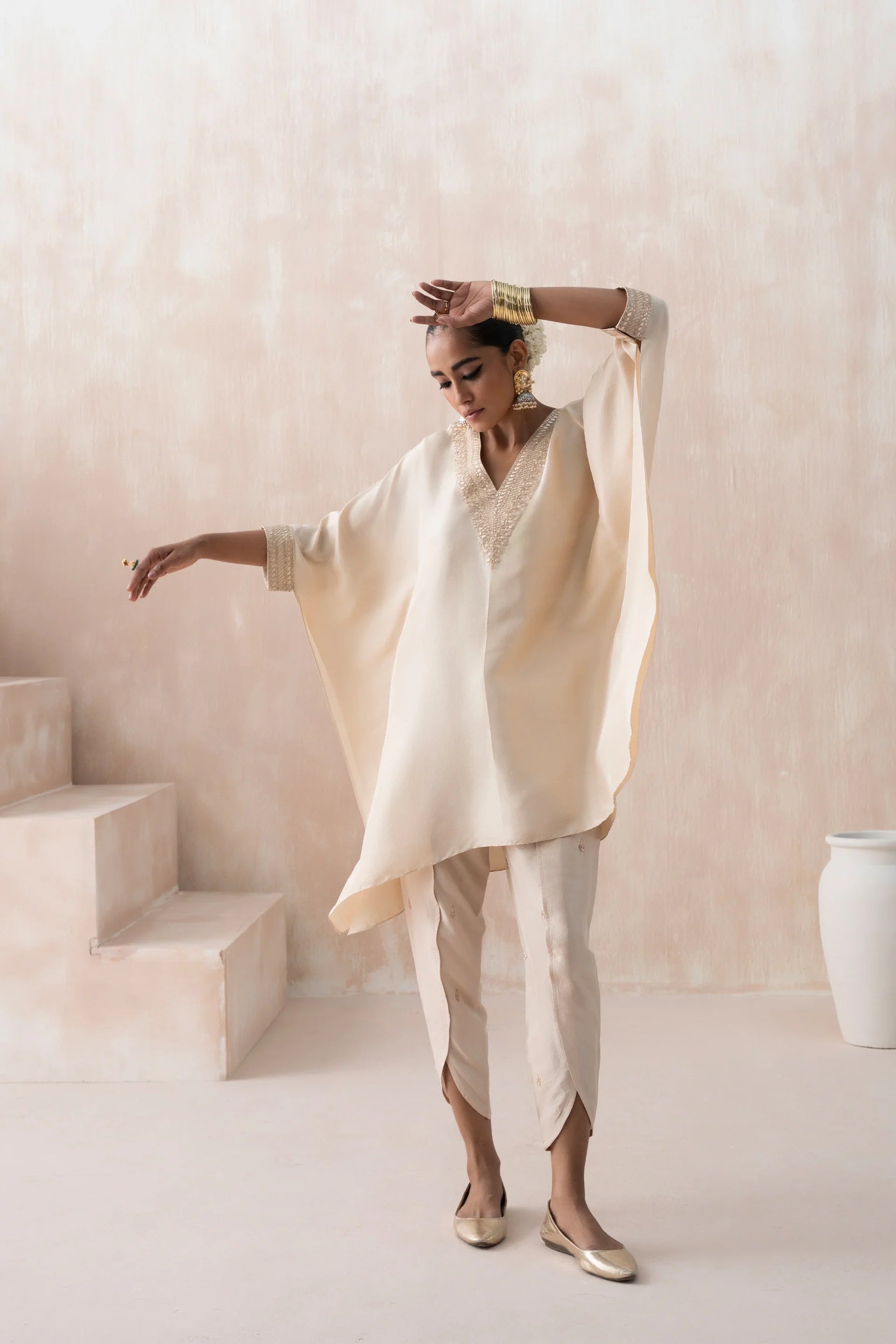 Kaftan with Tulip Pants - Saisha