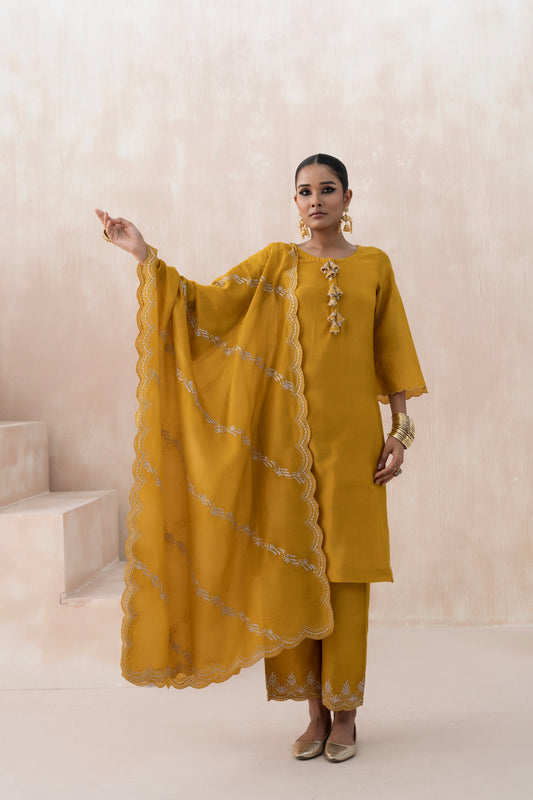 Chanderi Suit with Embroidered Dupatta and Pant - Saisha